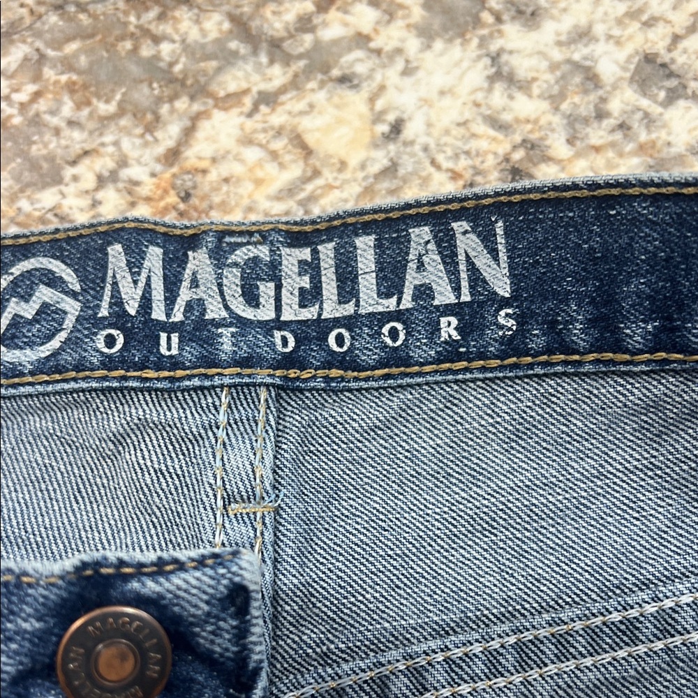 Magellan Outdoors Men's Blue Straight Jeans - Picture 2 of 7